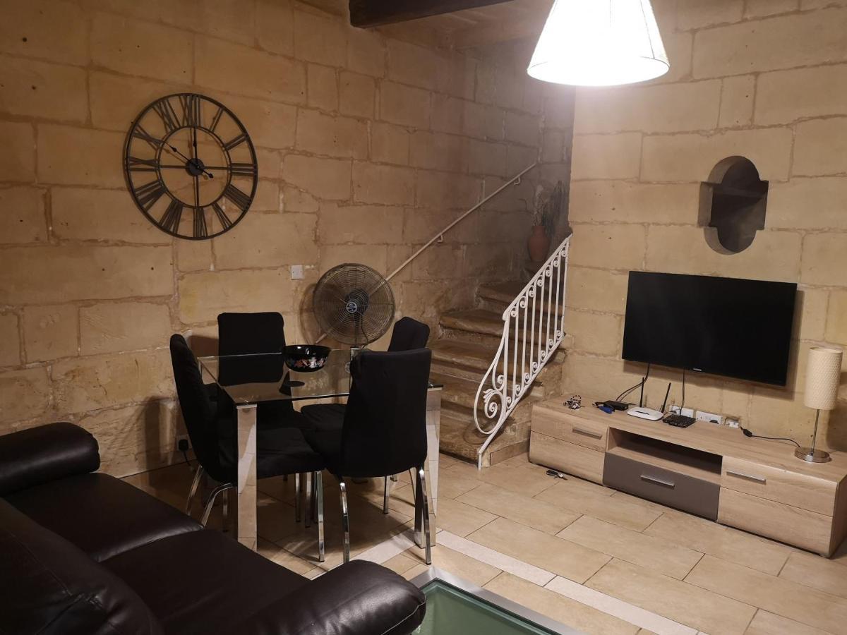 Two Gate Town House Senglea