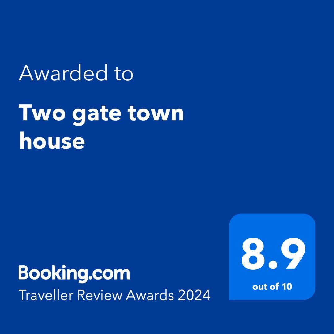 Dom wakacyjny Two Gate Town House *